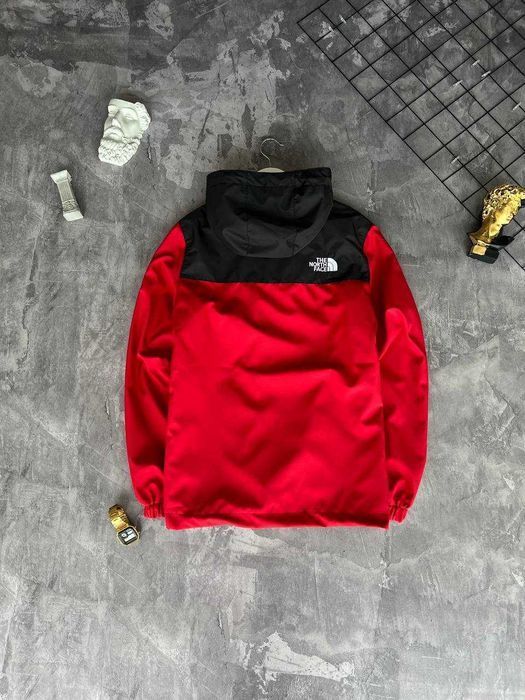 Вітровка TNF The North Face Red Black чоловіча з біркою qr-code 57/XH5