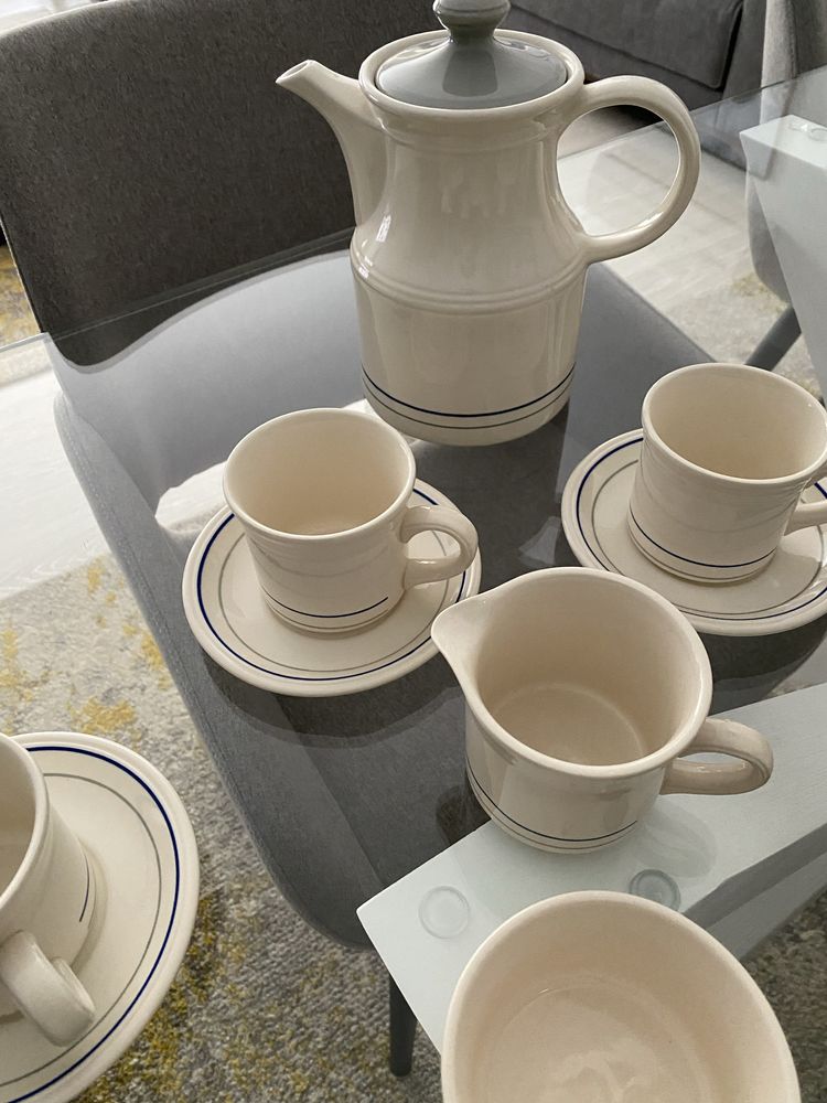 Serviço de chá em porcelana inglesa
