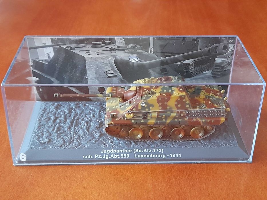 czołgi-PANZER SAMMLUNG/8-Jagdpanther -1944