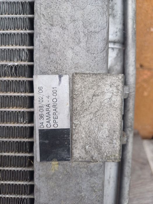 Renault clio 3 05-12r 1.5 DCI радіатор охолодженя з кондиціонером