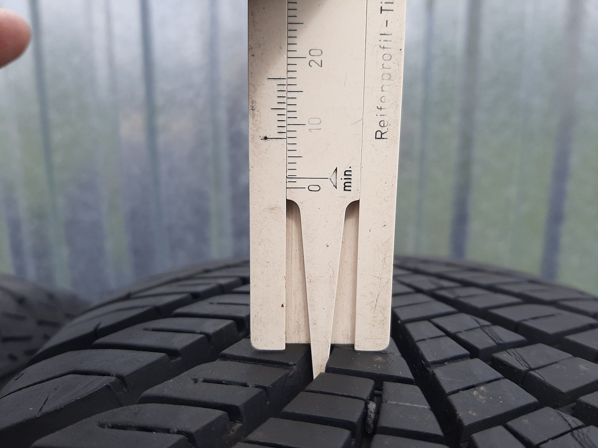 2x Opony całoroczne 185/65/15 GoodYear Vector4Sasons 8mm Jak Nowe