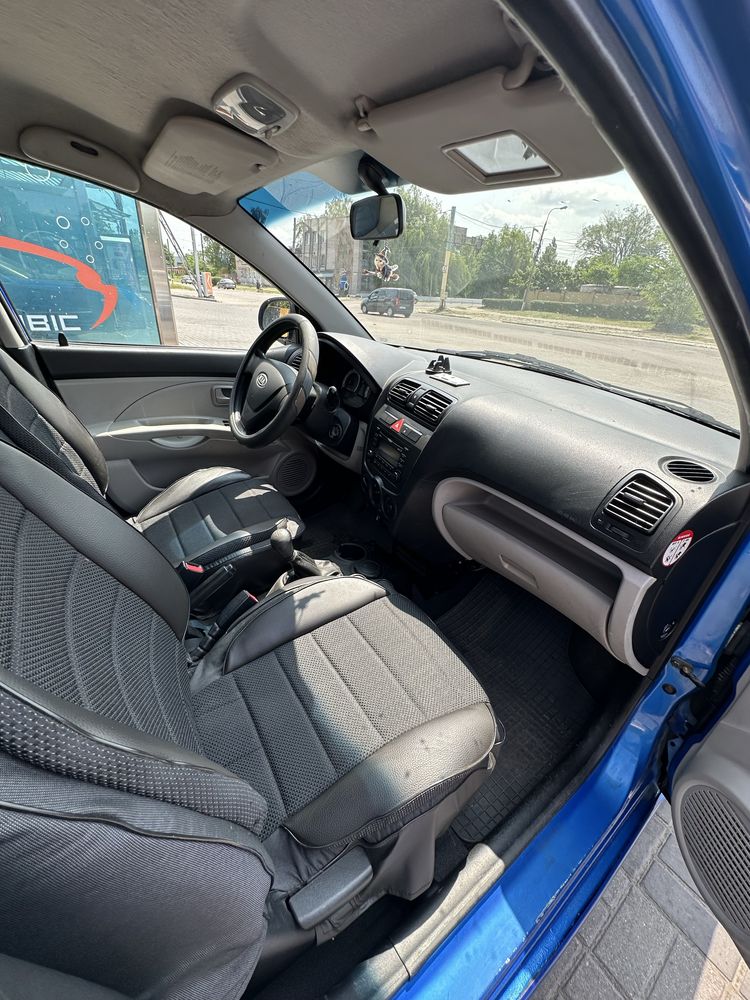Продам Kia Picanto 1.1 механика 2008