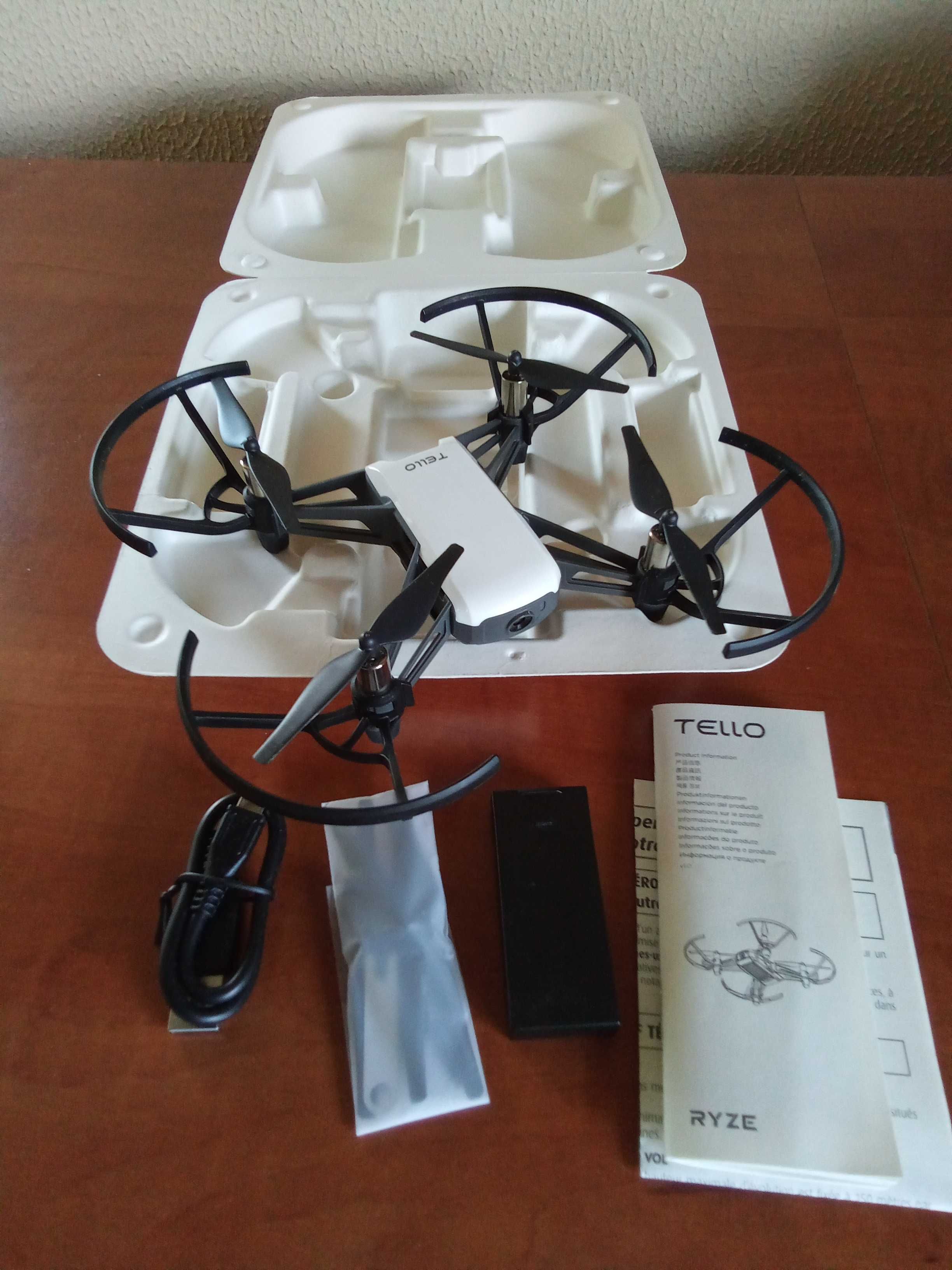 Drone Dji Tello (modelo TLWOO4)