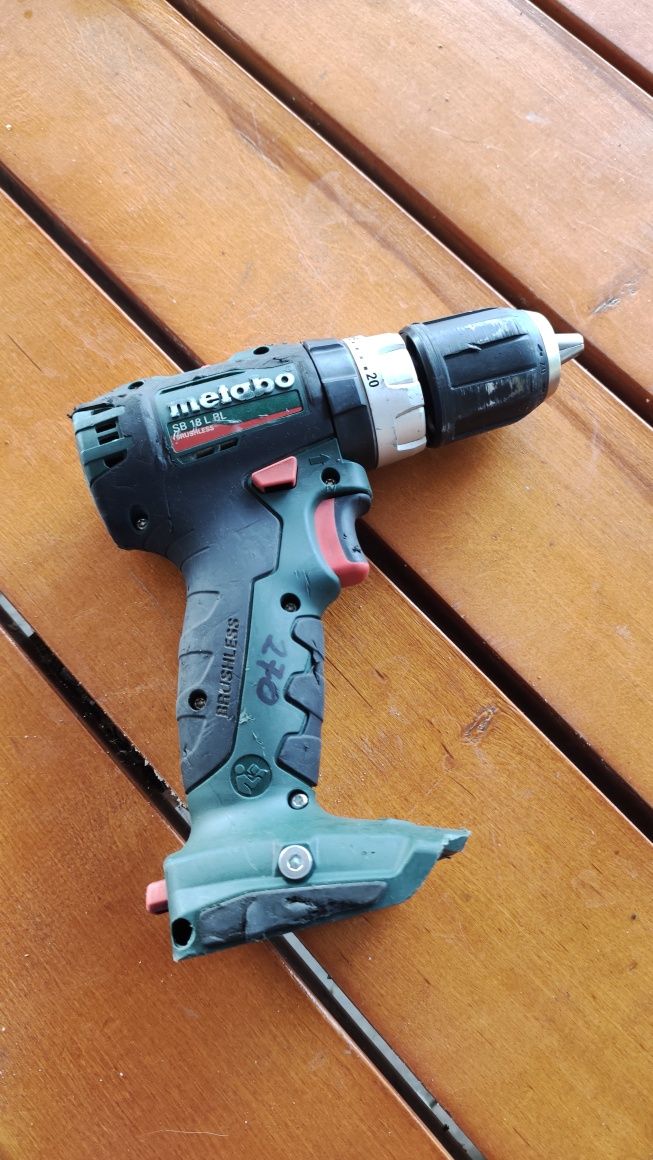 Wiertarka Metabo z udarem SB 18 L BL