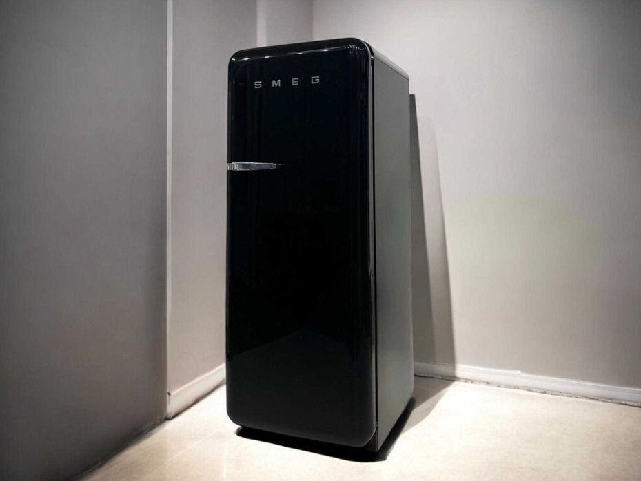 Холодильник SMEG FAB 28 RNE1 (Чорний) холодильник смег