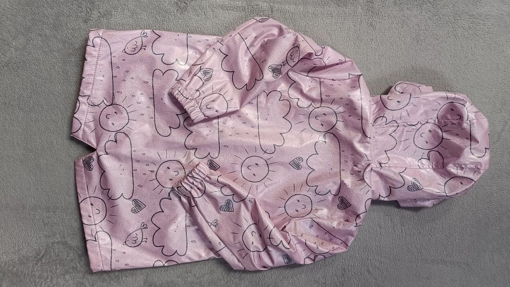 Kurtka przeciwdeszczowa dla dziewczynki, różowa, błyszcząca, pepco