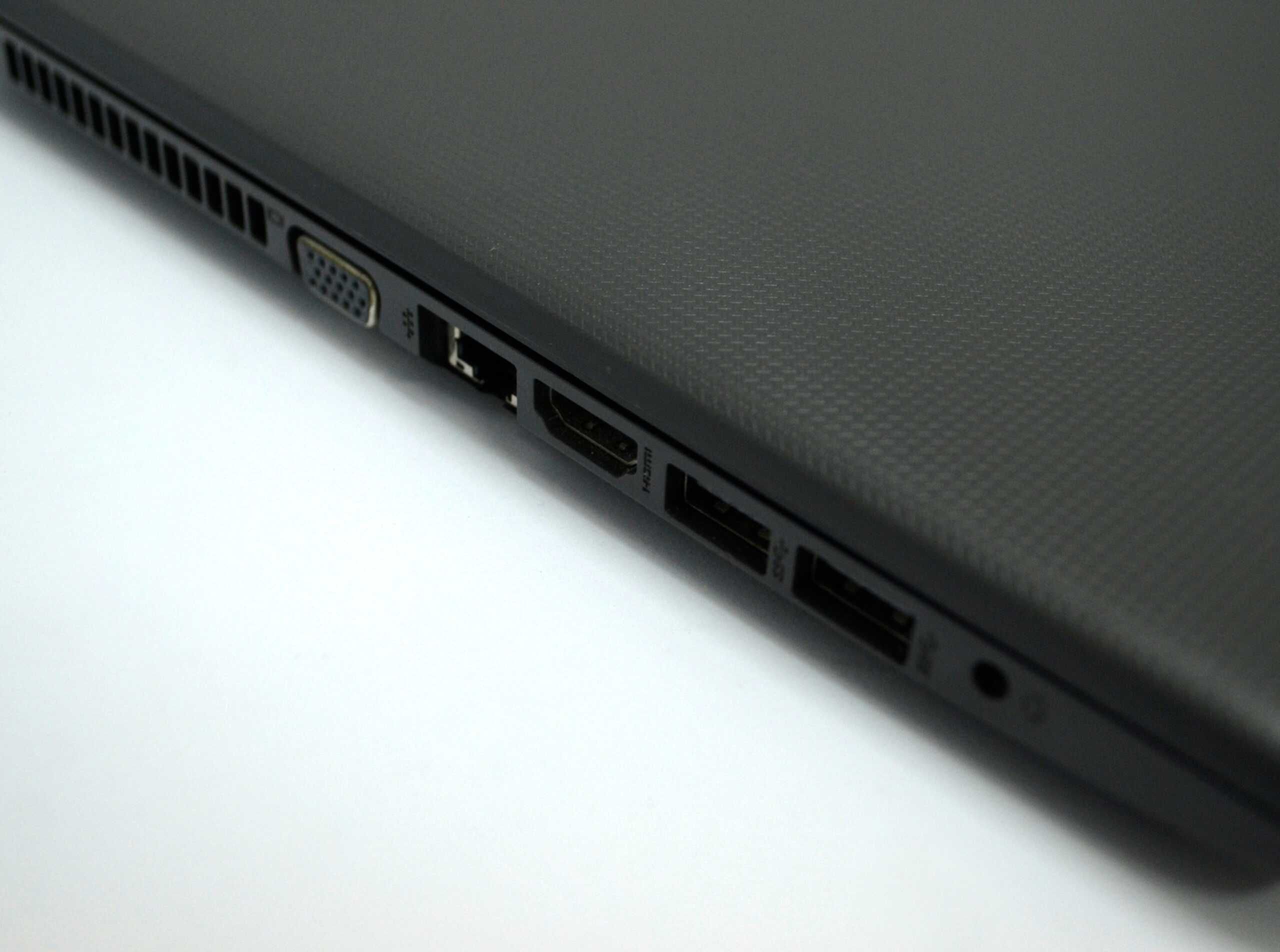 Ноутбук HP 250 G6 (15.6" (1920х1080) FHD/Core i3-7020U/8GB/256GB SSD)