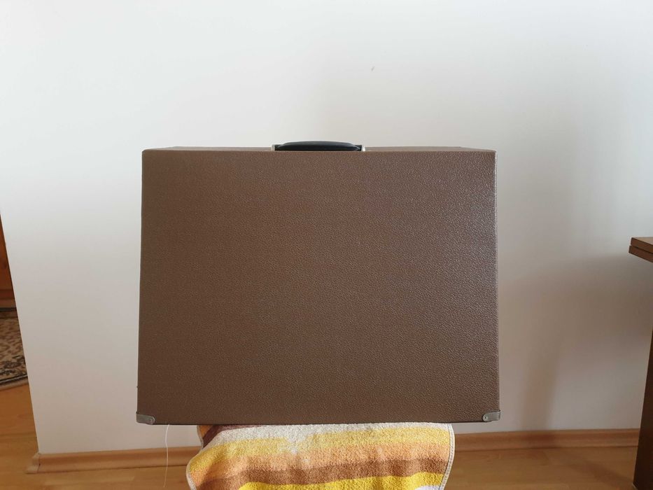 Maszyna do szycia Łucznik Tur-2 z walizką