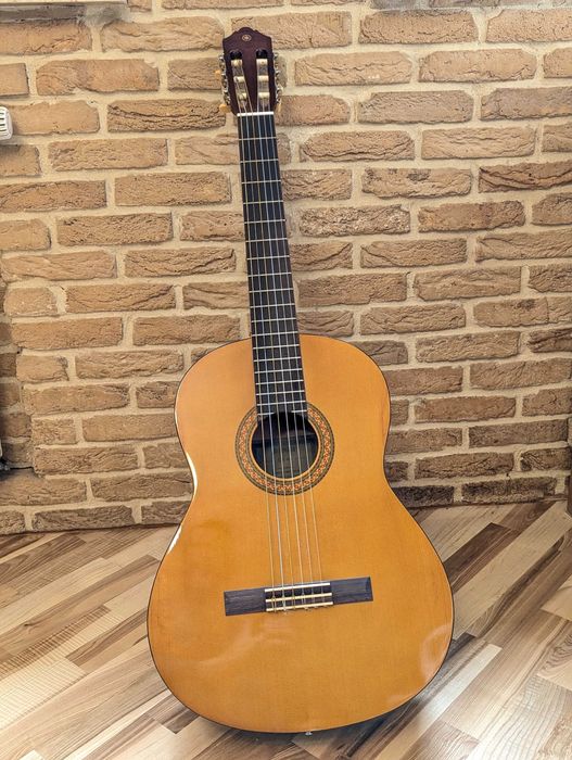 Gitara klasyczna Yamaha C40 używana