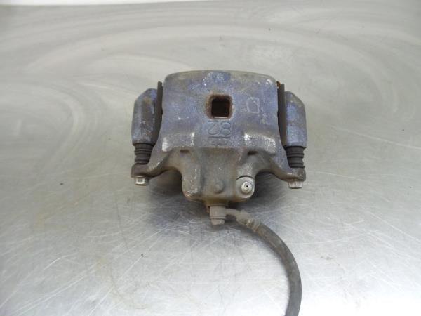 Pinça travão / maxila de travão frente direita NISSAN Juke (F15)