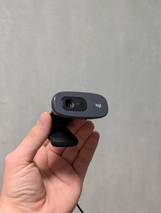 Веб-камера Logitech C270