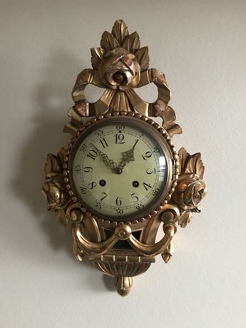 antyczny zegar śliczny duży złocony z oryginalnym kluczem