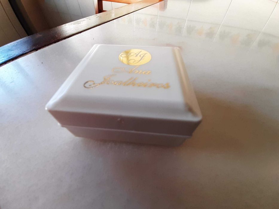 Argolas em prata contrastada, Novas