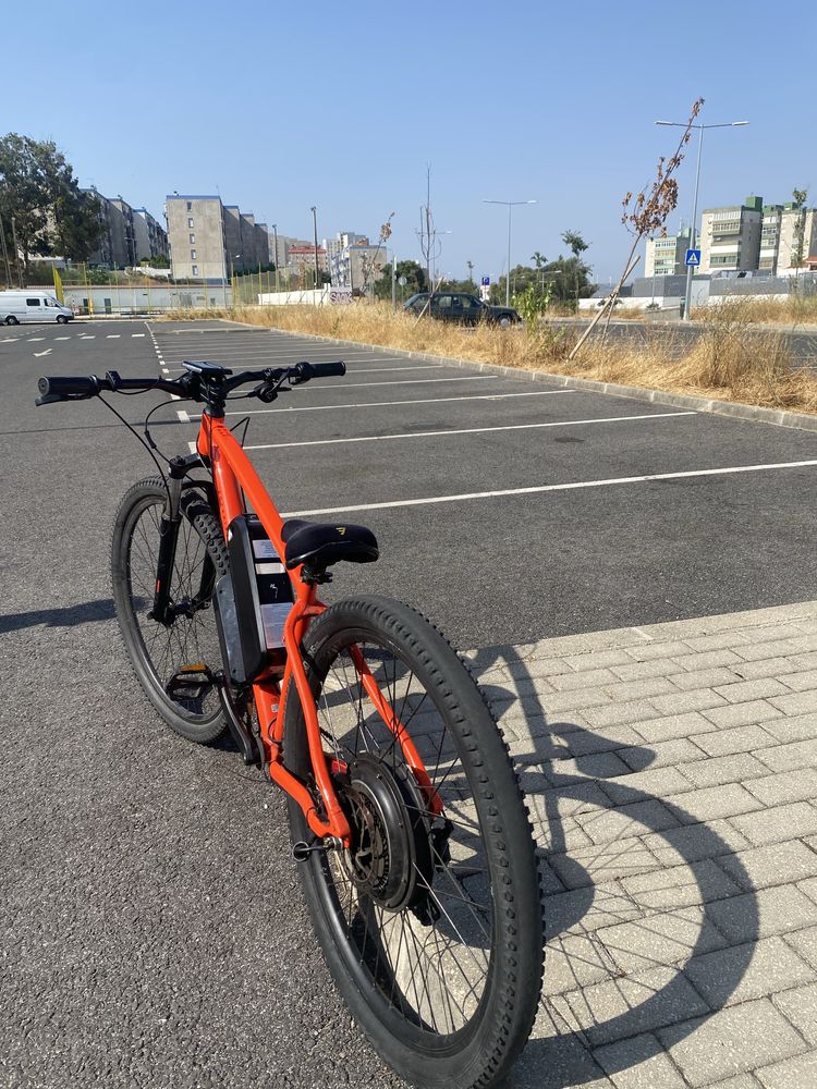 Bicicleta eletrica para grau/wheeling