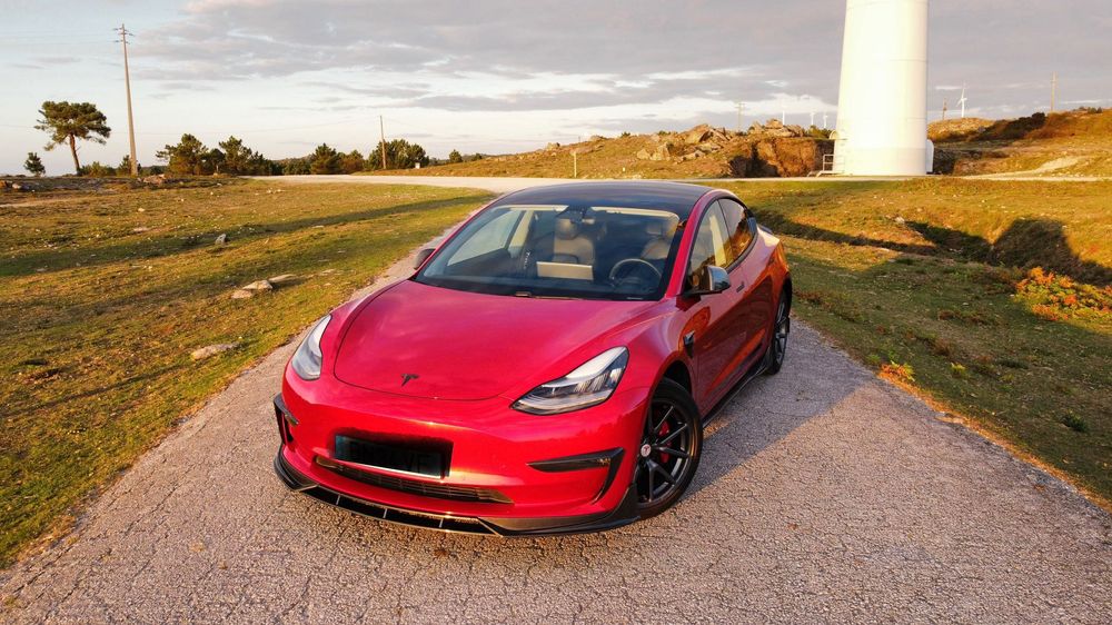 Tesla Model 3 (Dual Motor Long Range)