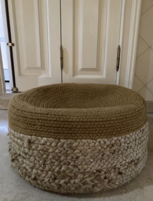 Banqueta rústica em corda e algodão