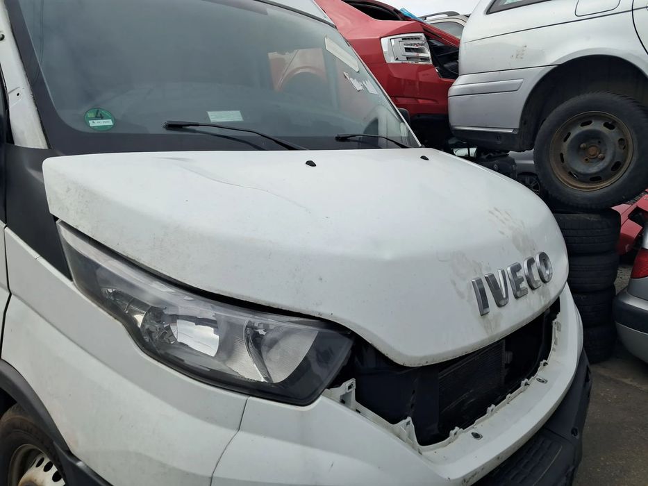 Iveco Daily VI (14-) L5H3 Części karoseria silnik wnętrze