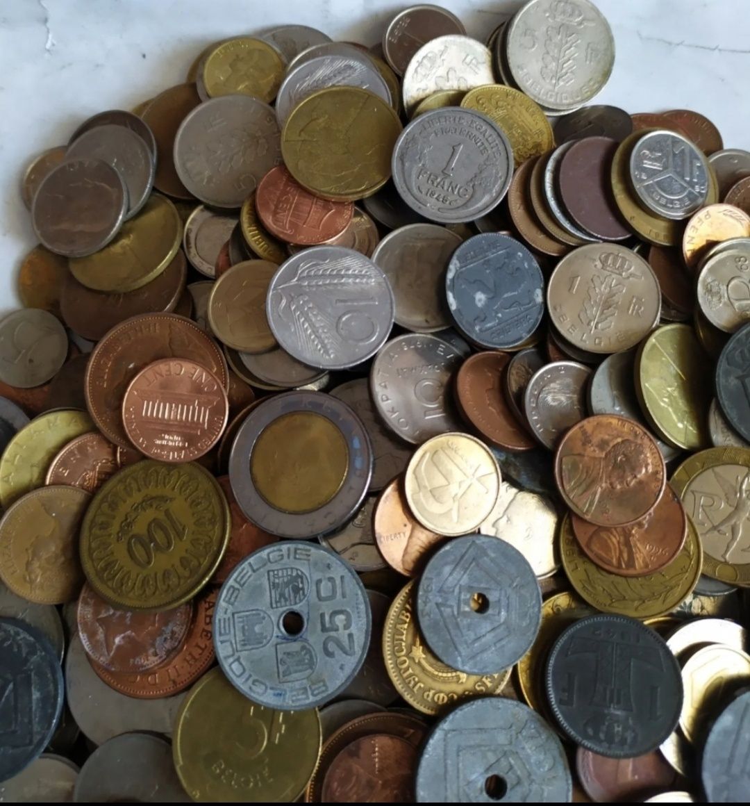 Продам монети із колекції