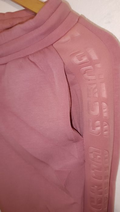 Jogging Guess xs
