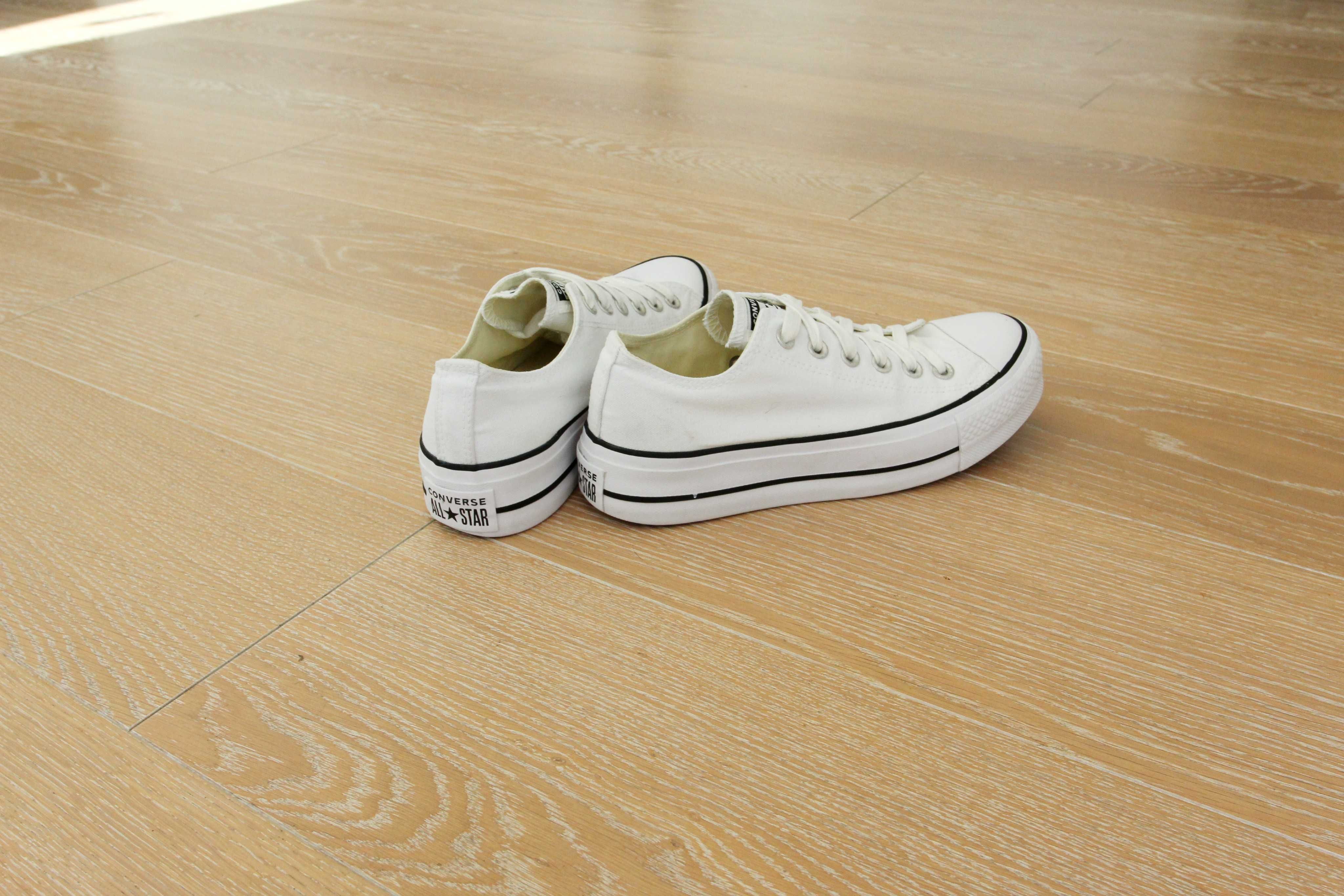 Converse czysta biel, platforma 38/ 37,5, UK 5