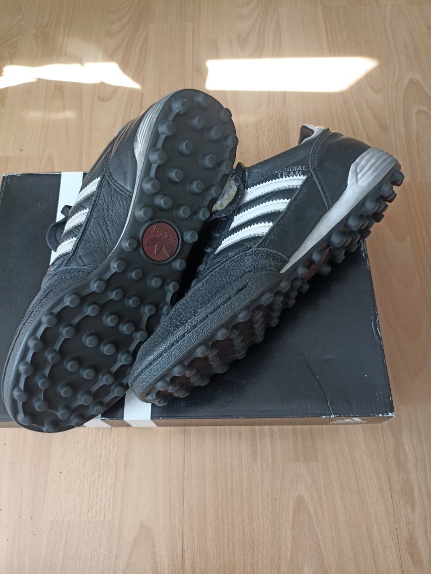 Turfy Adidas Mundial Team 39 1/3