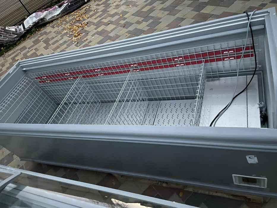 Морозилки .Бонети.Морозильні скрині