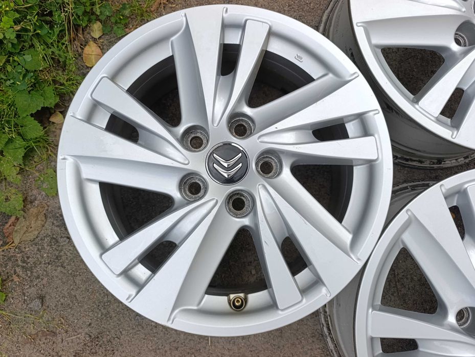 Диски литі r16 5*114.3 Citroën C-Crosser Mitsubishi Outlander Peugeot
