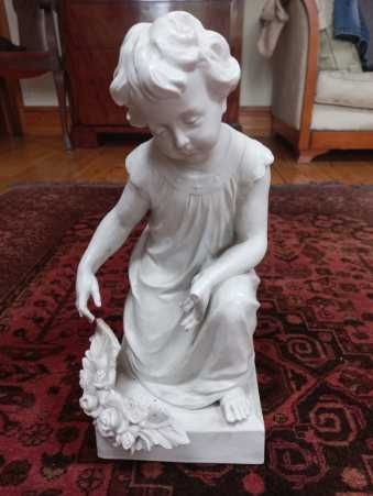 Anioł nagrobny FIGURA Biskwit porcelanowy BIAŁY Aniołek