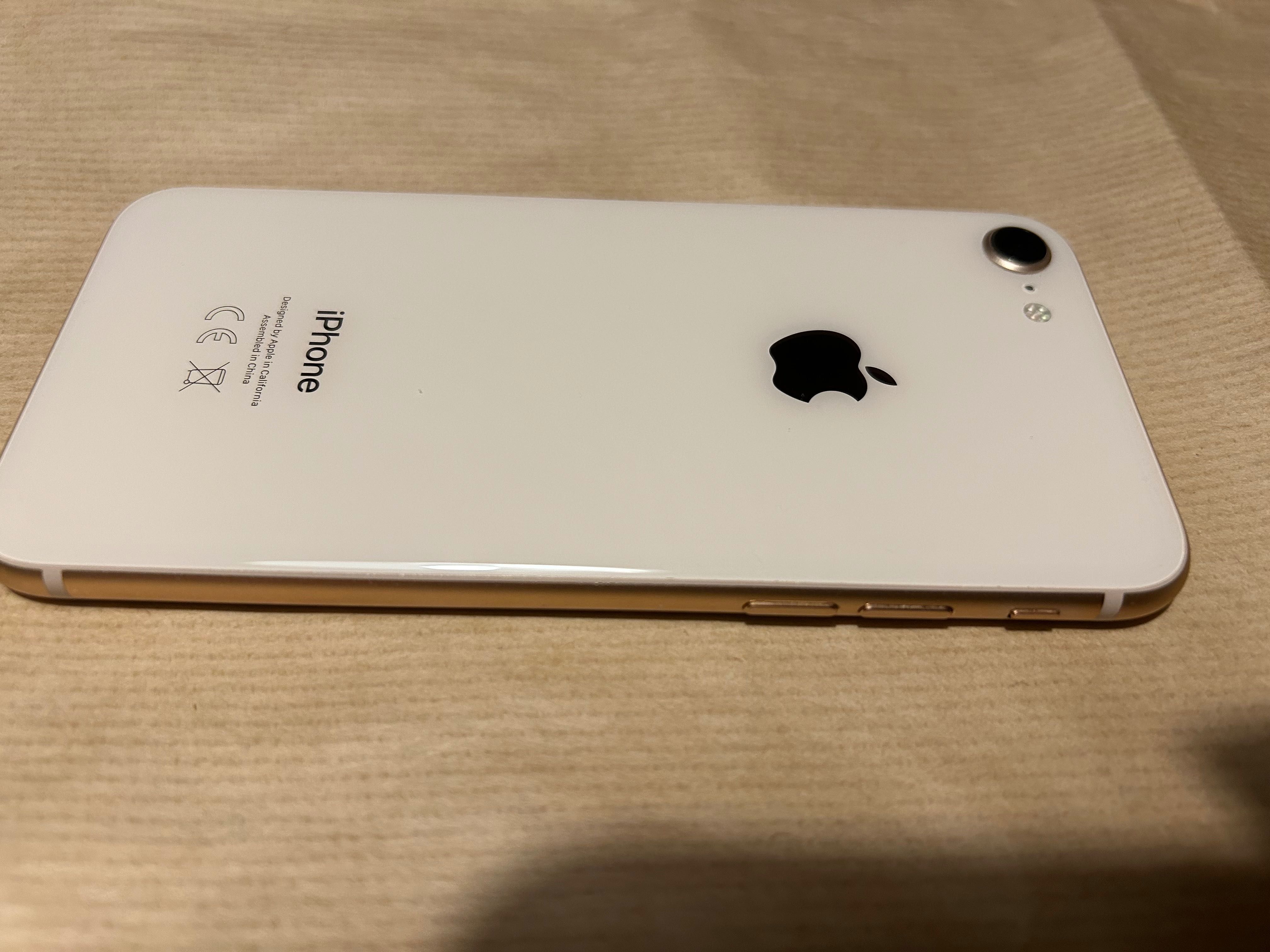 iPhone 8 64 GB na sprzedaż