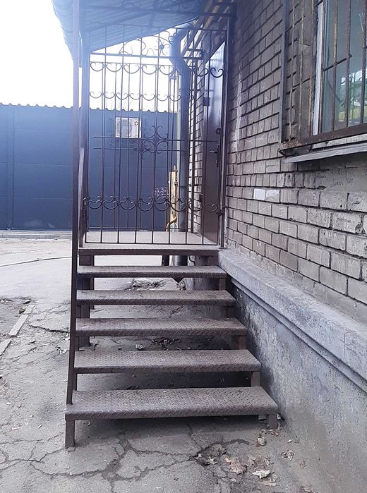 Оренда приміщення вільного призначення