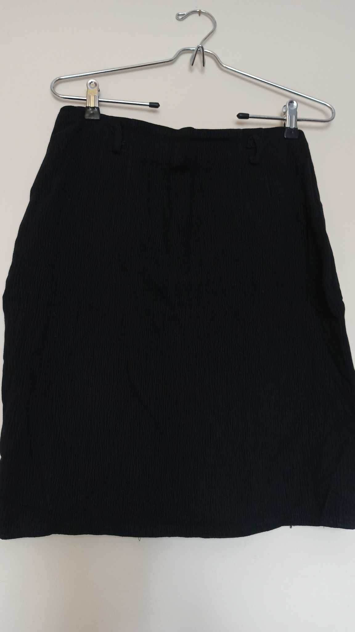 czarna spódnica Miss ASTOR 40 L bawełna gumowana