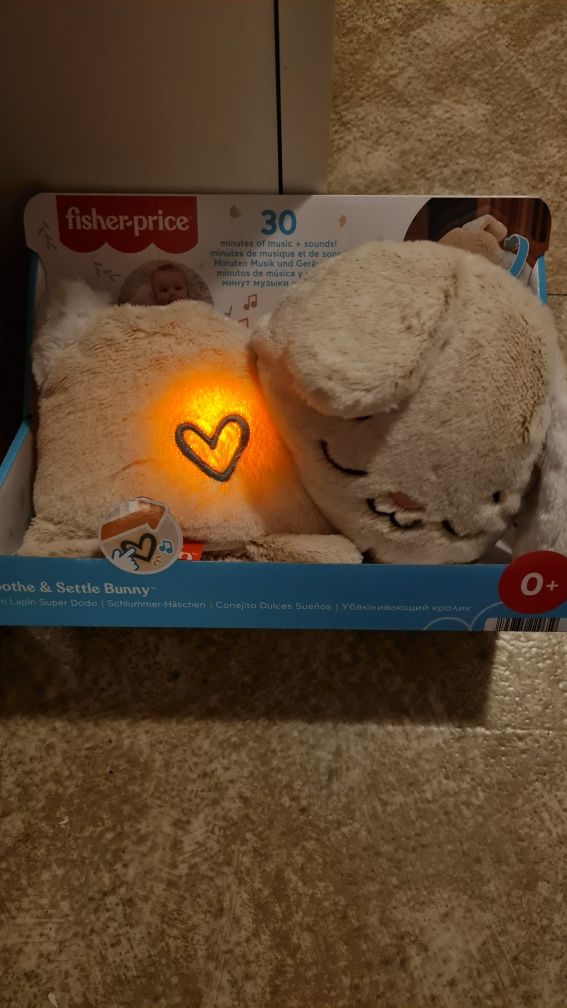 Śpiący króliczek od Fisher Price