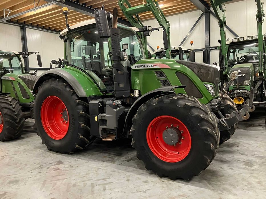 Ciągnik Fendt 724 Profi Plus S4, 716, 718, 820, 720, 722,