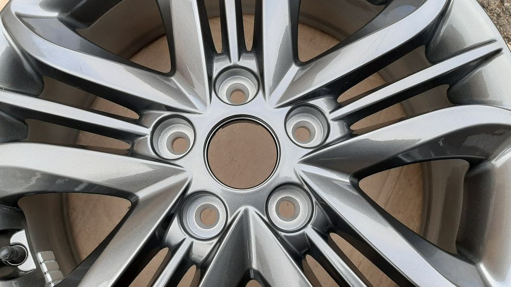 Диск Hyundai IX35-Tucson 5x114.3 R17 оригінал