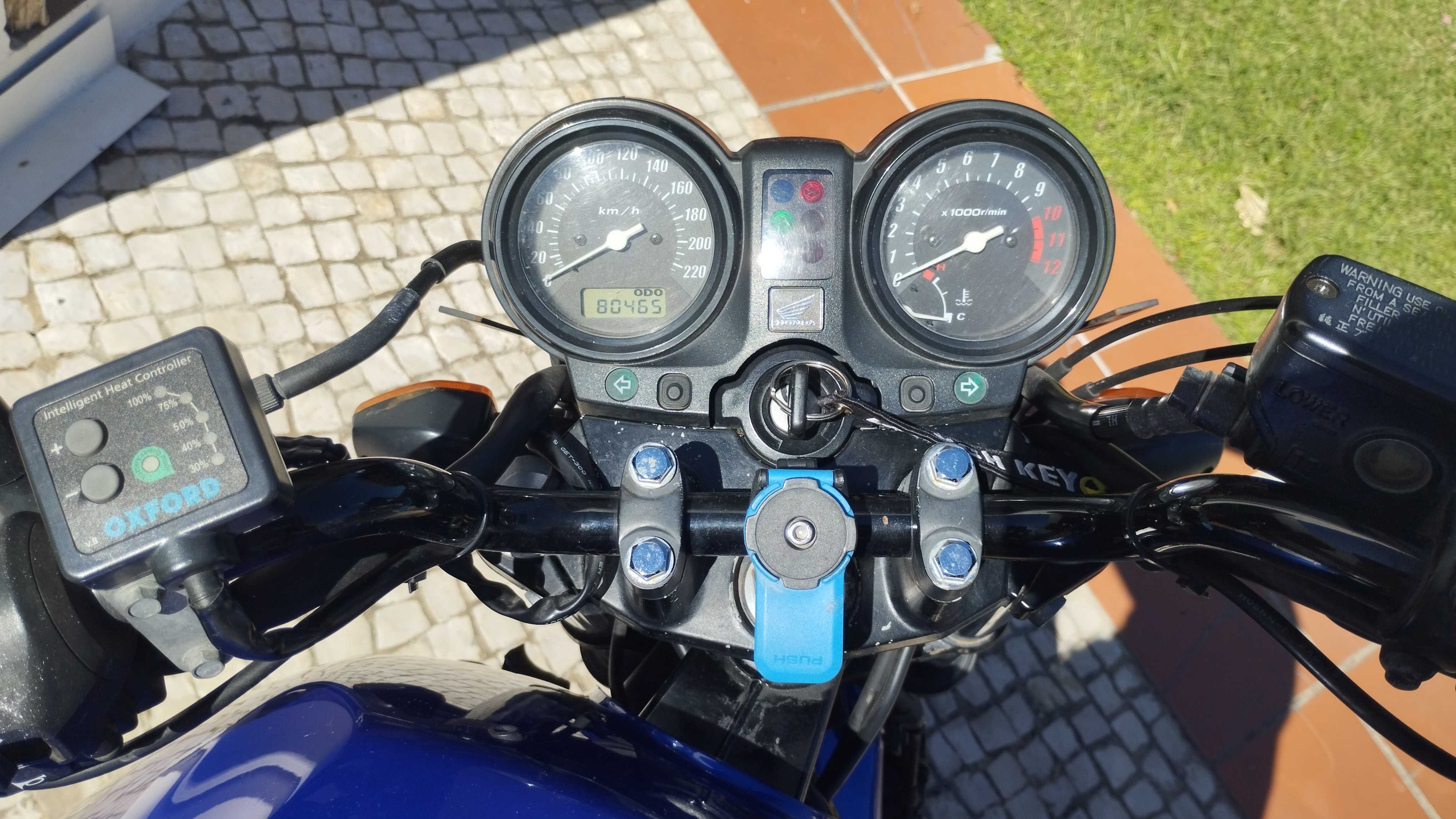 Honda CBF500 de 2005, 80mil km