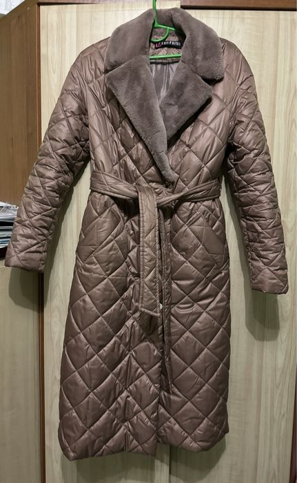 Продам тепле стьобане пальто