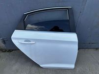 Hyundai/Kia Sonata NF 14- Двері зад R DR1270 77004C1000