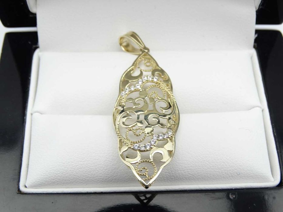 Piękna Złota Zawieszka 2,41g P585