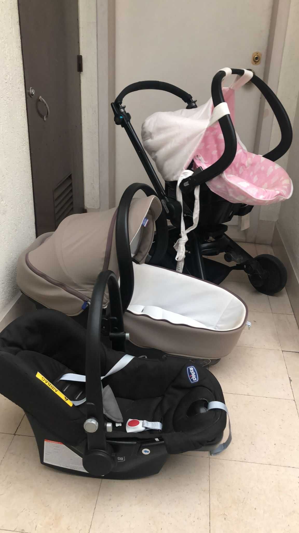 Vendo carrinho de bebe KIT