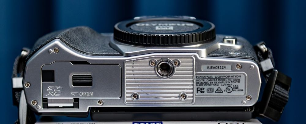 Olympus OMD em-10 mkIIIs+Zuiko 14-150