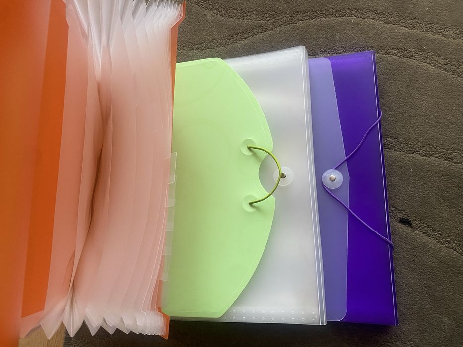 Nowe teczki na dokumenty a4-3 sztuki