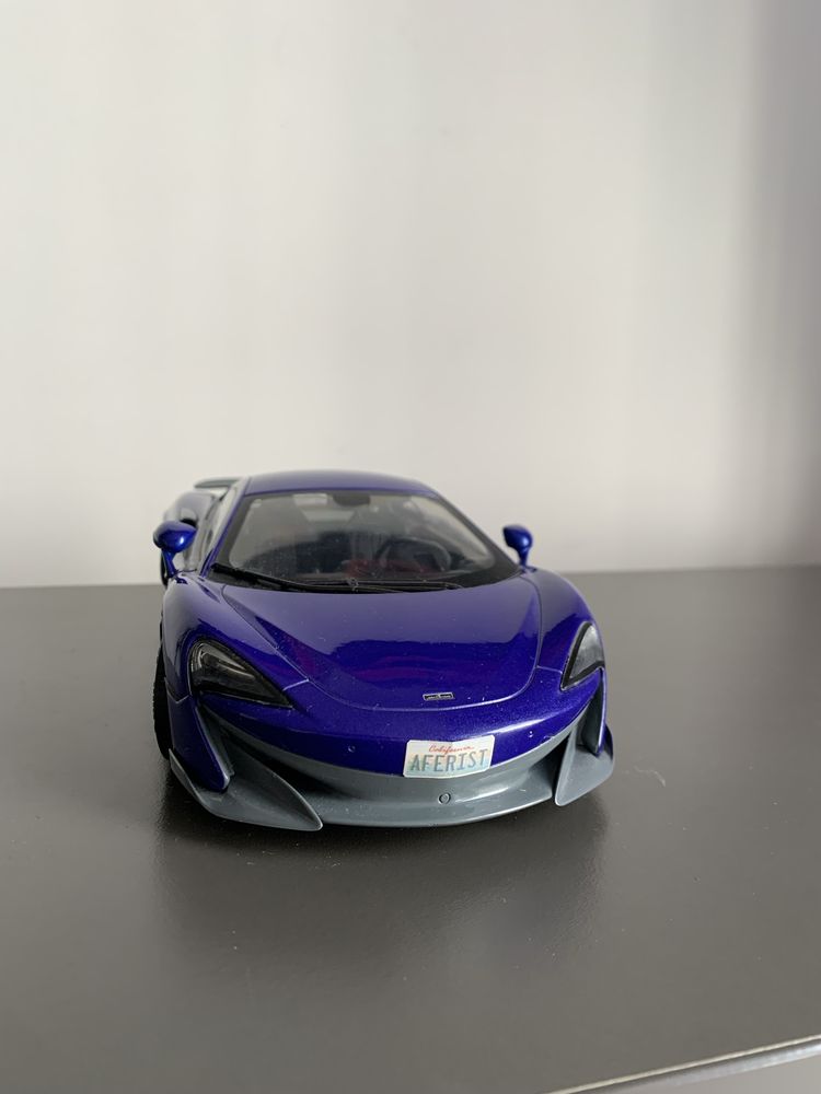 Mclaren 600lt 1:18 solido