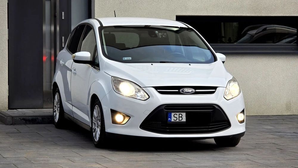 Ford C-MAX TITANIUM_Nawigacja_Czujniki_Klimatyzacja dwustrefowa