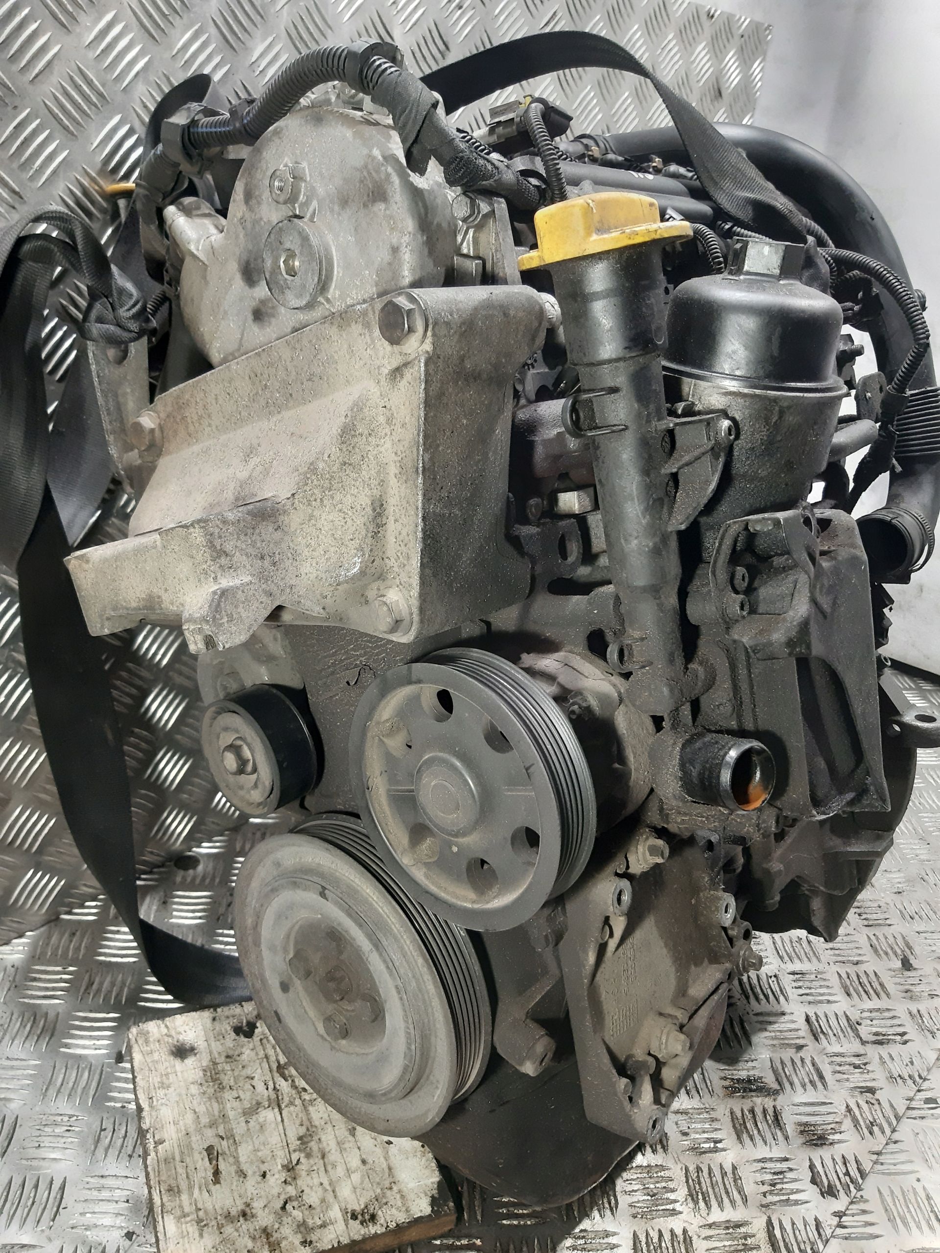 Opel Corsa C Silnik Z13DT z 13 DT 51KW 1.3 CDTI