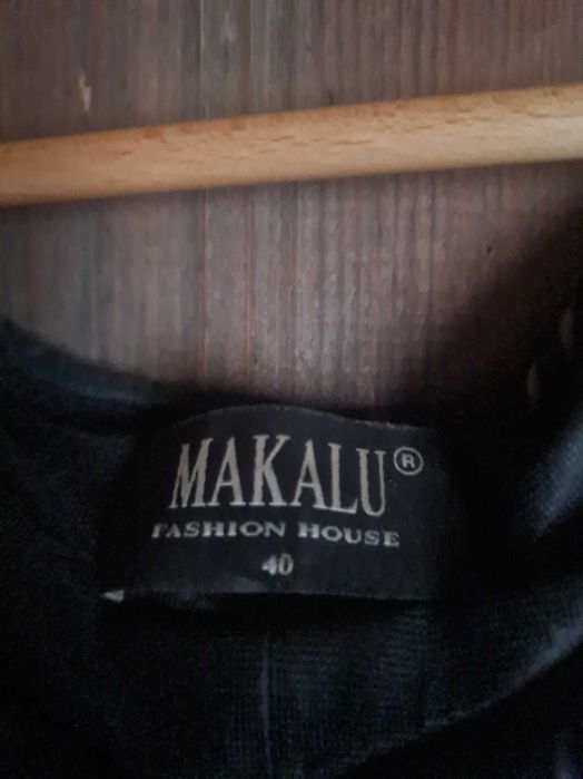 Fajna sukienka Makalu