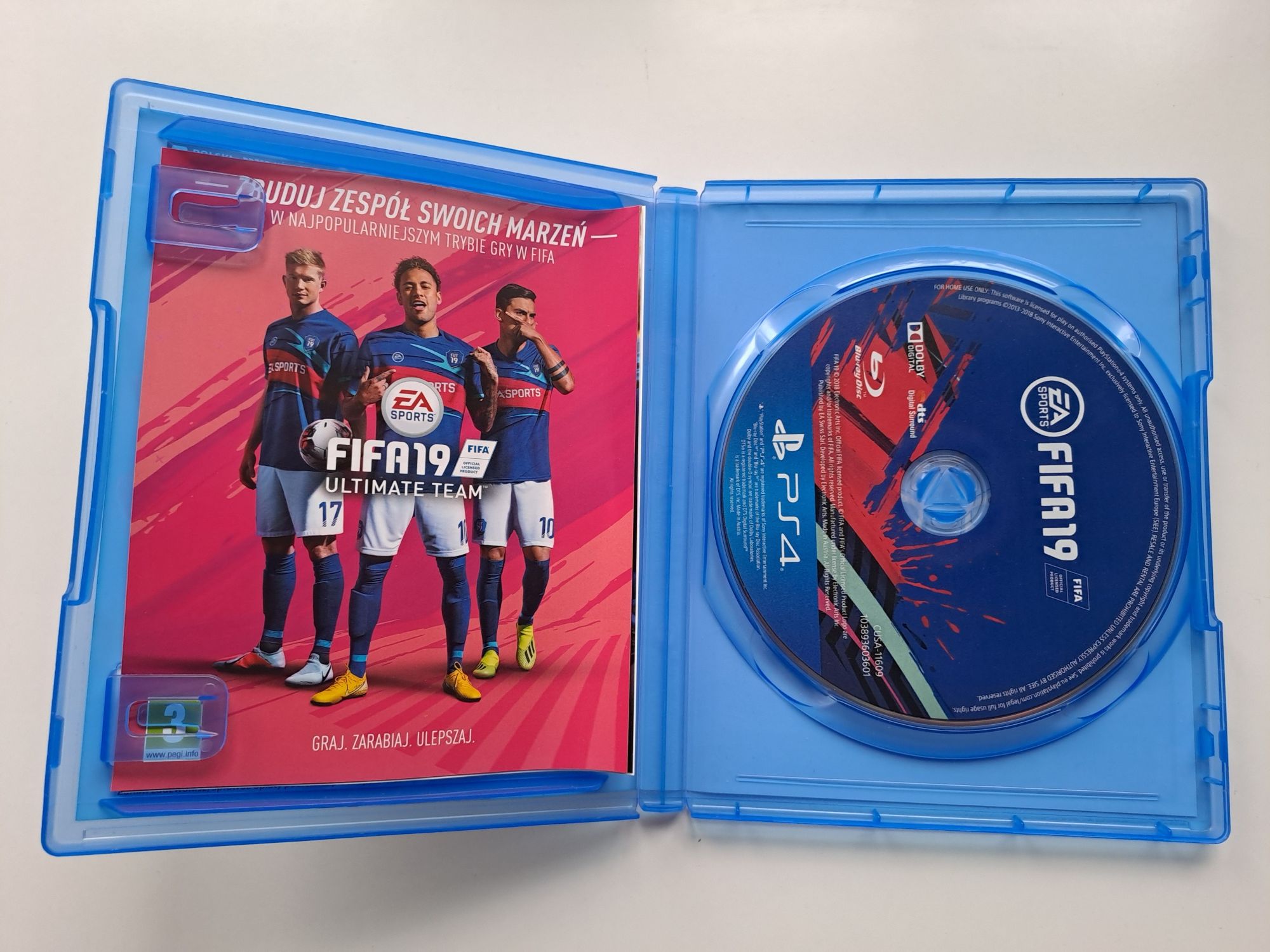 PS4 gra FIFA19 konsola