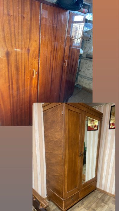 Дві великі шафи з полицями меблі