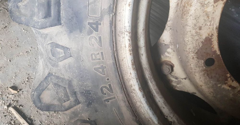 Wąskie Koła do miedrzyrzedzi komplet renault I inne