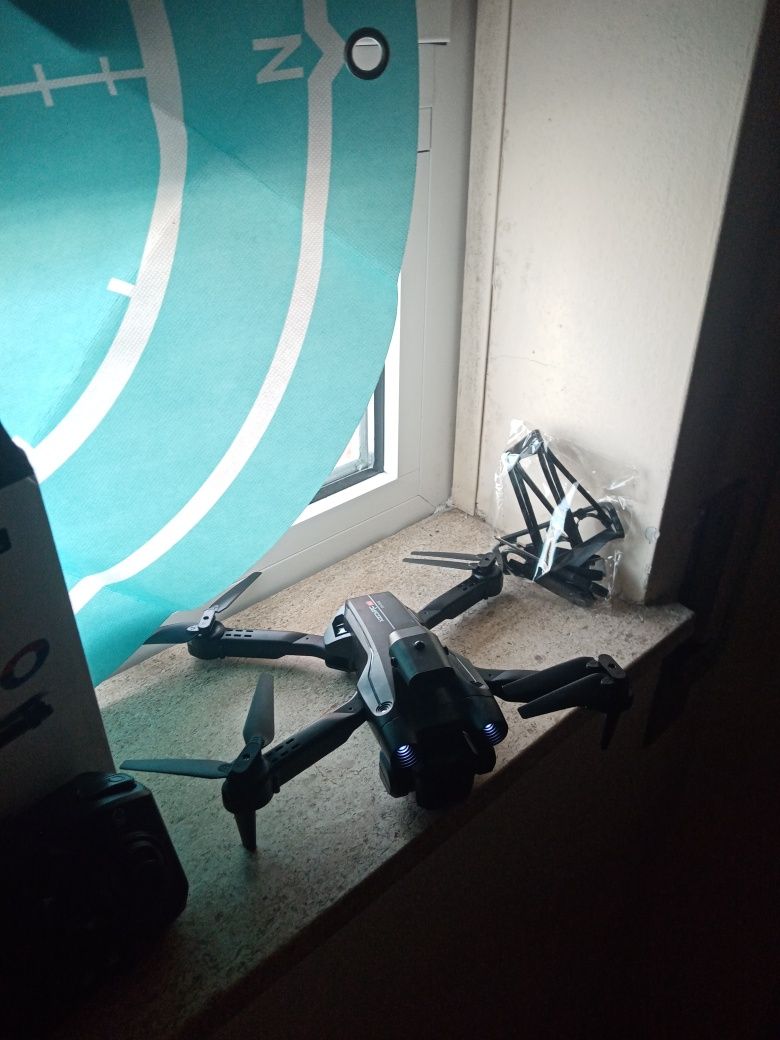 Drone c/ camera + Extras