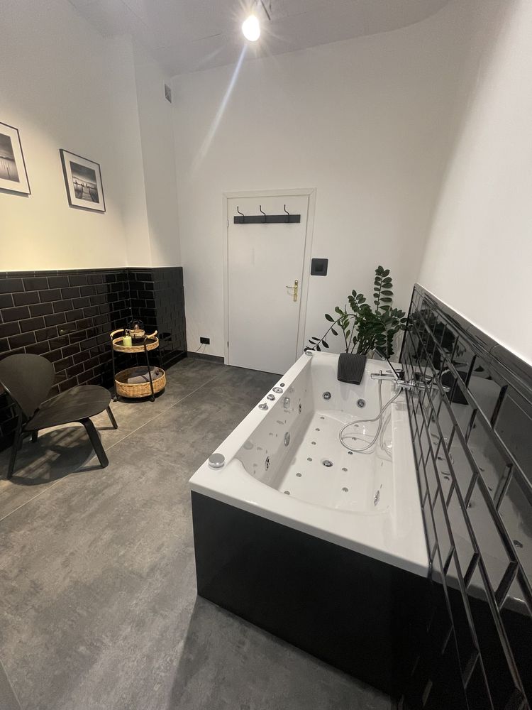 Nowy apartament  z jacuzzi Katowice Rynek!